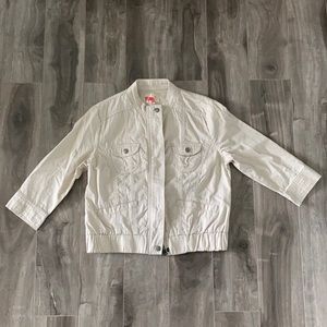 Women’s Forever21 beige cute jacket
